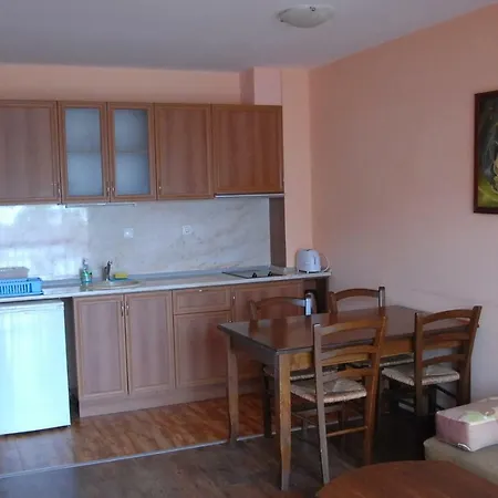 Valentina 3* Obzor